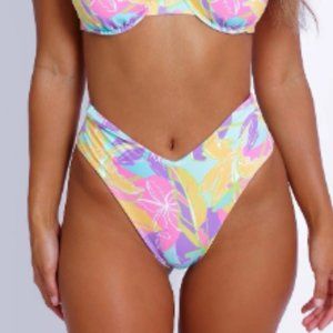 Skatie Swim- NWT Palm Springs Print